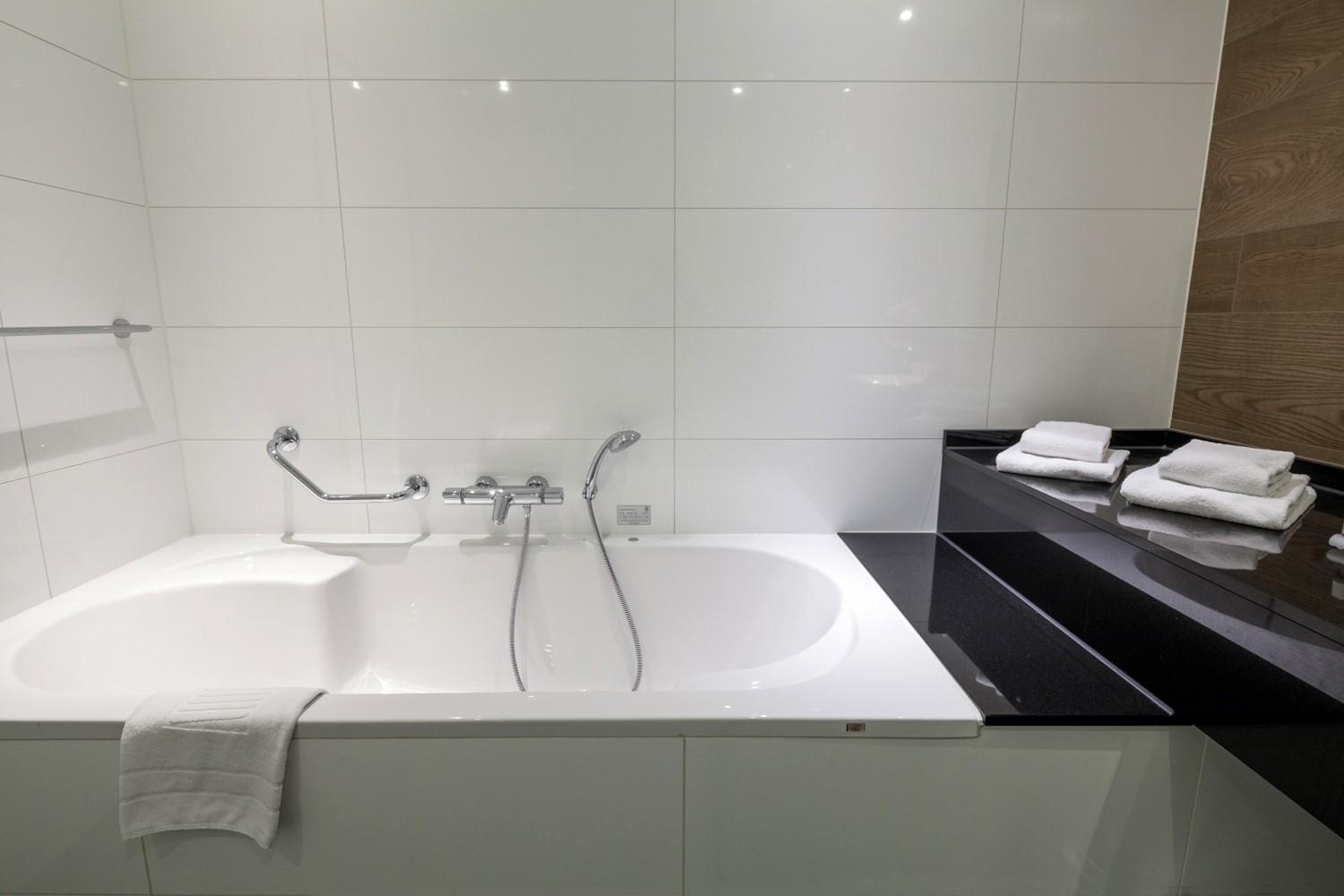 Van Der Valk Hotel Harderwijk Εξωτερικό φωτογραφία
